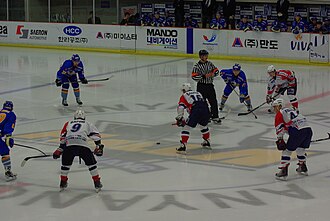 Halla defeated the Oji Eagles in the fourth game of the first round of the 2010–2011 play-offs to advance.