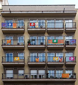 Different versions of the Senyera displayed in Barcelona during the 2017 independence referendum campaign