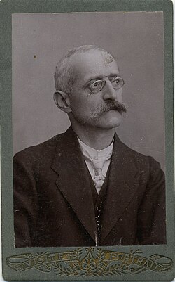 Karol Grossmann.jpg