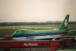 An Aer Lingus Boeing 747 in May 1994