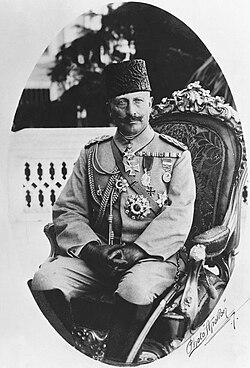 Wilhelm in Turkish field marshal uniform at Dolmabahçe Palace (15 October 1917)