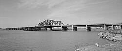 Photo of the original Victory Bridge