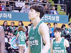 Heo Ung was named the MVP in 2022.