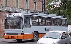 One of the Marcopolo/Volvo trolleybuses that entered service in 1994, seen here after repainting in SEMTUR livery in 2005