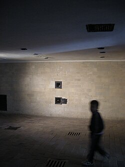 The unused gas chamber[6] in 2011