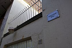 Plaque at Tepeji 22 house commemorating it as a filming location