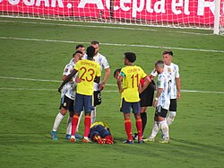 Colombia and Argentina players contest possession during a 2022 World Cup qualifier on 1 February 2022.