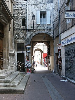 Entrance to the synagogue and gateway to the old ghetto in Avignon