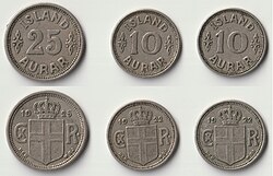 The 10 and 25 aurar coins introduced in 1922