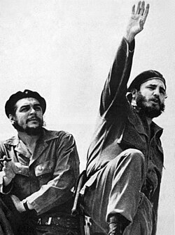 Che Guevara (left) and Fidel Castro (right) in 1961