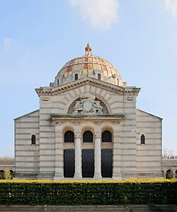 Crematorium and columbarium building