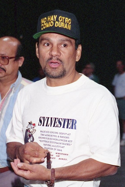Four-weight world boxing champion Roberto Durán