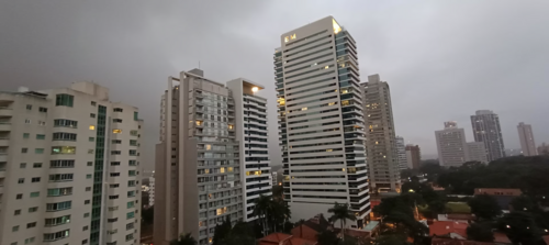 Corporate-residential axis in the new center