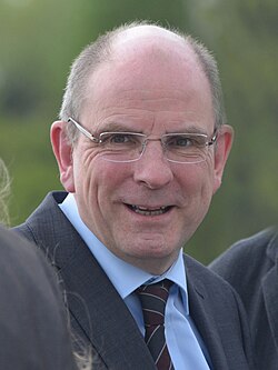 Koen Geens, tasked with a royal assignment on 31 January 2020. On 14 February he handed back his assignment, as negotiations between PS and N-VA had not led to anything.