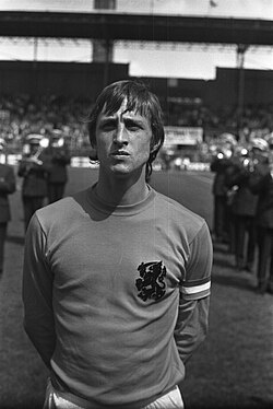 Cruyff as captain of the Netherlands prior to a game at the 1974 World Cup