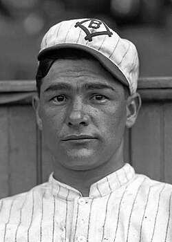 Hall of Fame OF Zack Wheat (1909–1926)