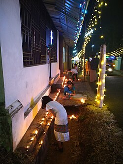 Diyas (lights) are used to celebrate Epiphany in some Kerala Christian households