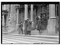 Funeral of Henry Huttleston Rogers[10]