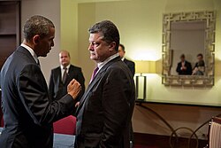 U.S. President Barack Obama meets with President-elect Poroshenko, 5 June 2014.