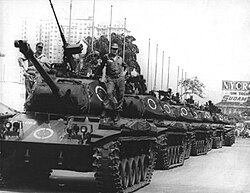 M41s along the Avenida Presidente Vargas, Rio de Janeiro, in April 1968, during the military dictatorship