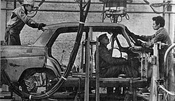 Assembly line of Siam Di Tella 1500 (1959). Several foreign and domestic factories were established and began building automobiles in Argentina.