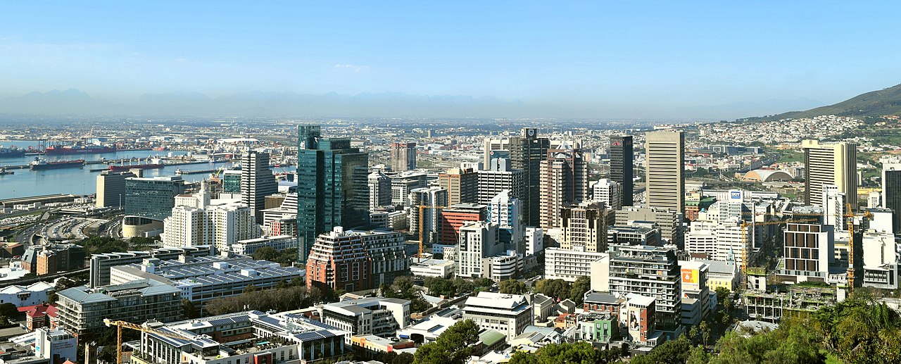 Cape Town CBD is the main economic hub of the city, housing the headquarters of many of South Africa's largest companies, as well as numerous tourist attractions and amenities for residents