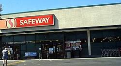 A Safeway store design from the 1970s, in San Jose, California, August 2005