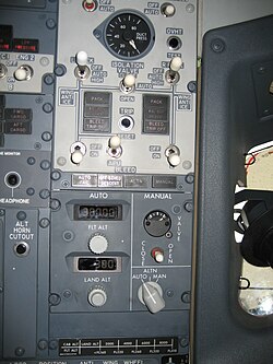 Control panel for a Boeing 737-800 ECS
